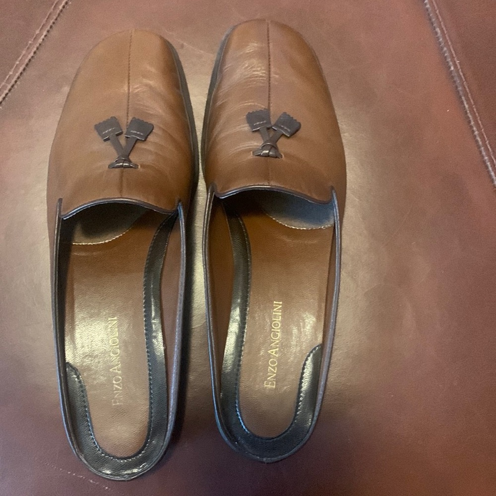Enzo Angiolini Flat Slip On.